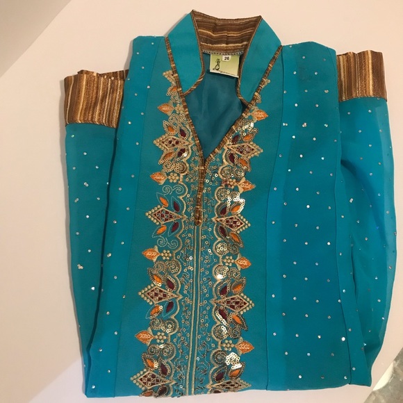 Halloween Indian Princess Costume Disney Aladdin - Picture 3 of 9